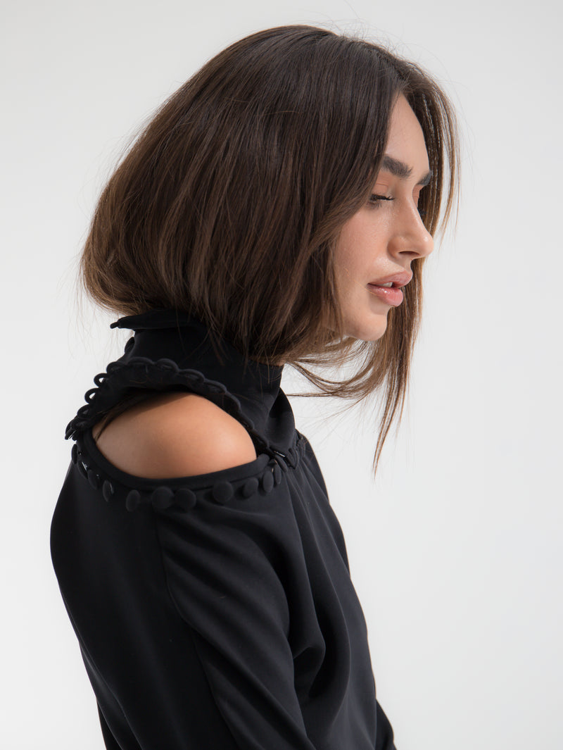 MULTI-FUNCTIONAL TURTULE NECK TOP